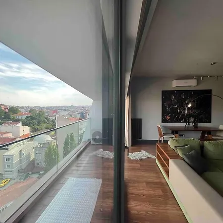 Modern Penthouse In The Center Apartment *